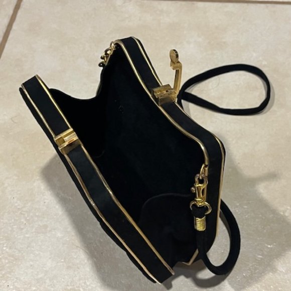 VTG Black Suede Gold Trim Clamp Hard Case Hinged Shoulder Bag Clutch 7.25"x6.25" - Picture 6 of 16